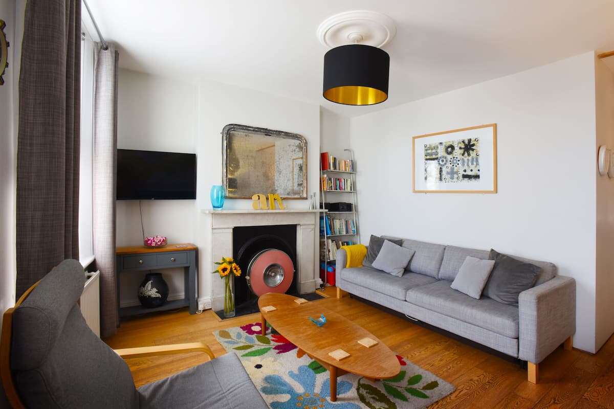 Villa, Ensuite, City View (Arthouse) | Lounge