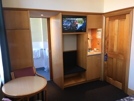 标准房 | 免费 WiFi、床单、轮椅无障碍