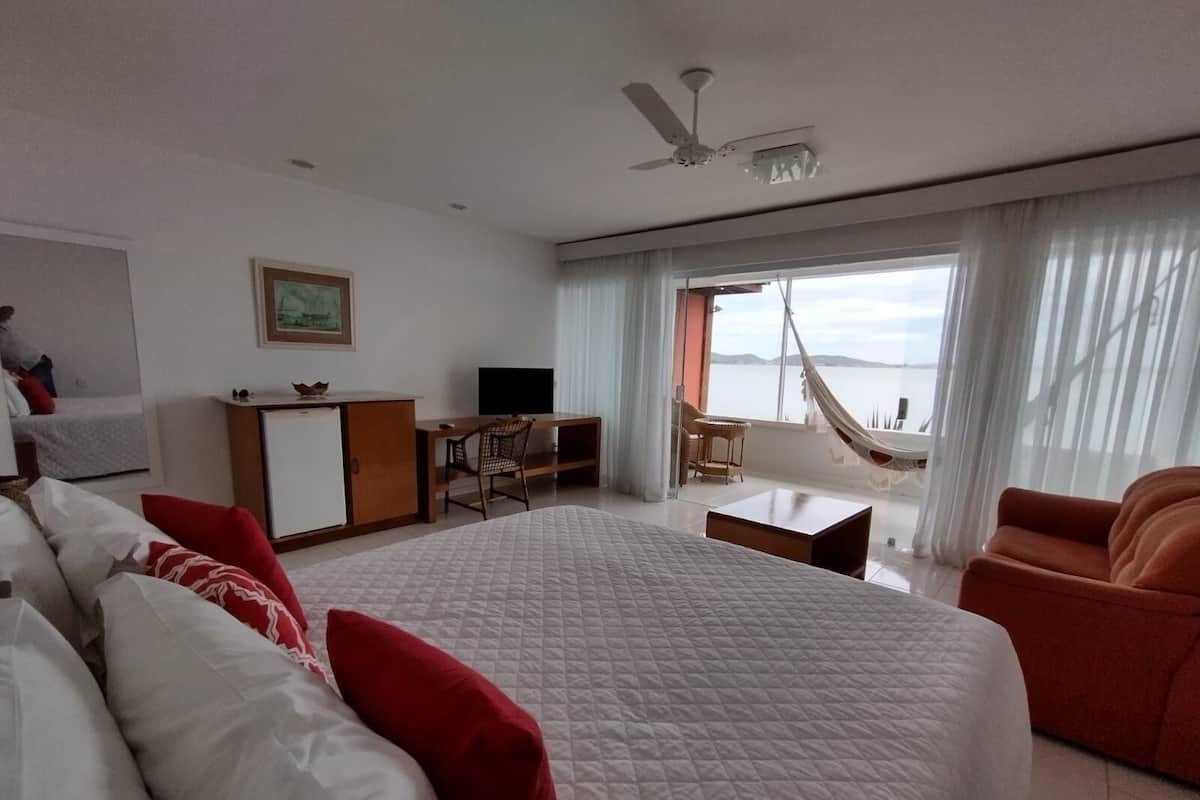 Luxury-Doppelzimmer | 1 Schlafzimmer, Minibar, Zimmersafe, Schreibtisch