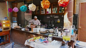 Free daily full breakfast
