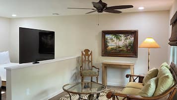 Suite, Balcony (Room 1-4, 2-3, 2-4, 3-3, 3-4) | Free WiFi, bed sheets
