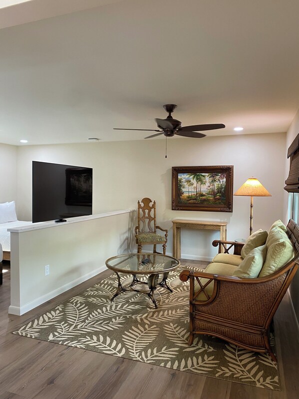 Suite, balcón (Room 1-4, 2-3, 2-4, 3-3, 3-4) | Wifi gratis y ropa de cama