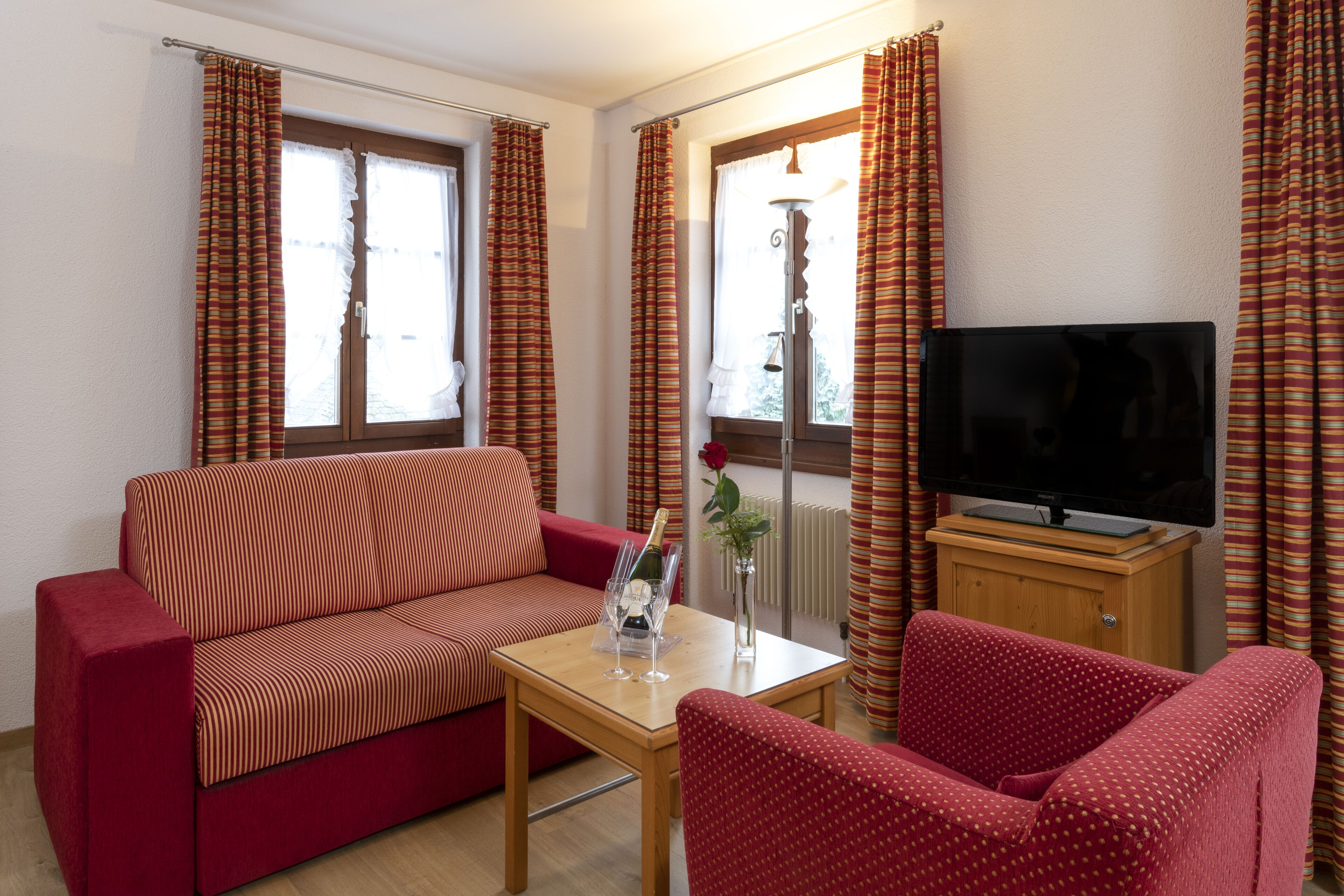 double room, balcony | in-room safe, rollaway beds, free wifi, bed sheets