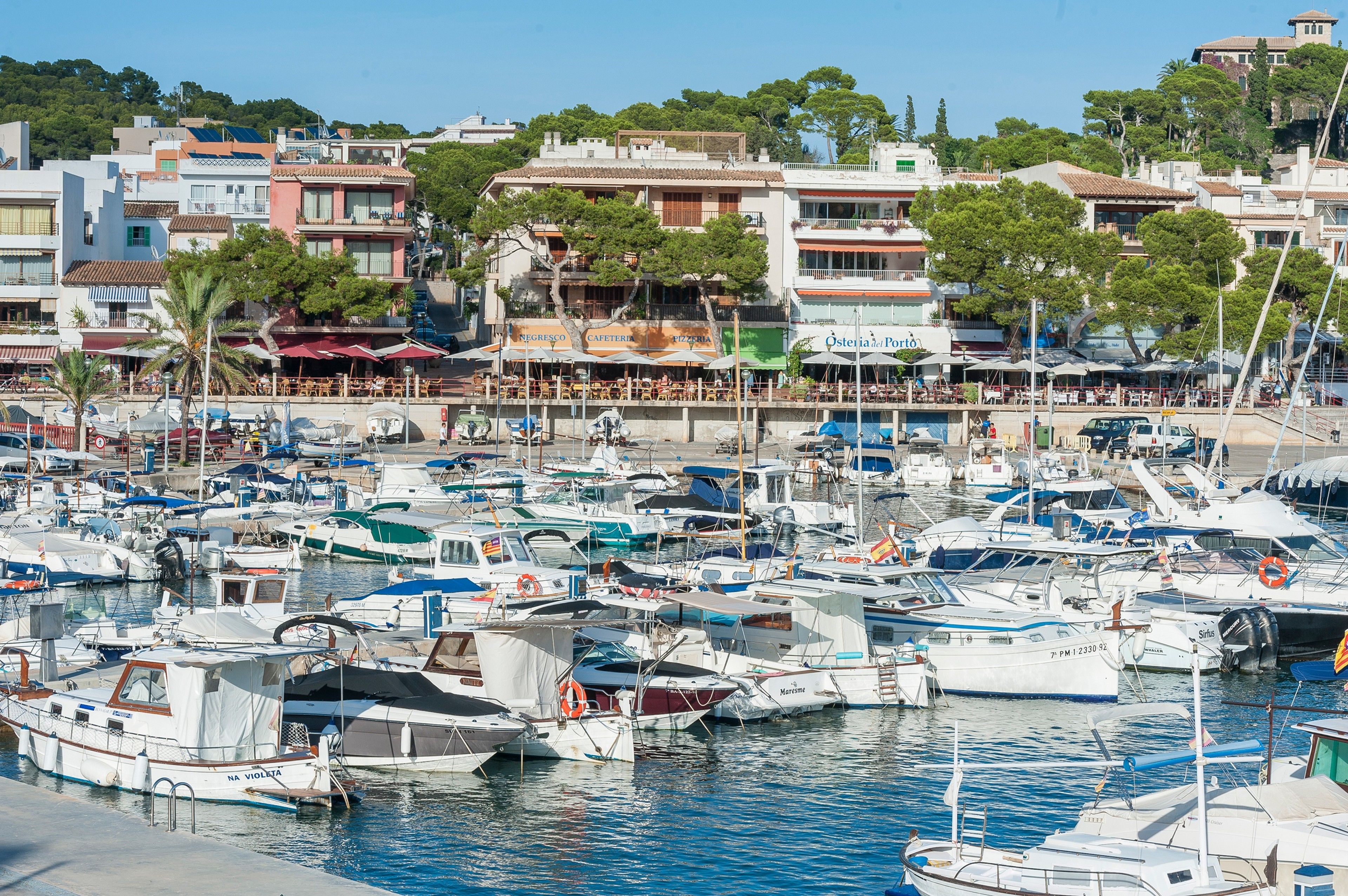 Marina/club náutico