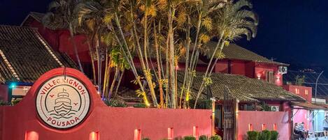 Façade de l’hébergement