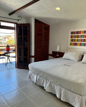 Superior tweepersoonskamer, 1 tweepersoonsbed, balkon | Een kluis op de kamer, beddengoed