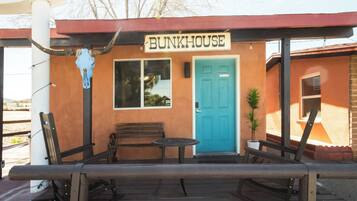 Chambre Double Confort | Vue sur la cour