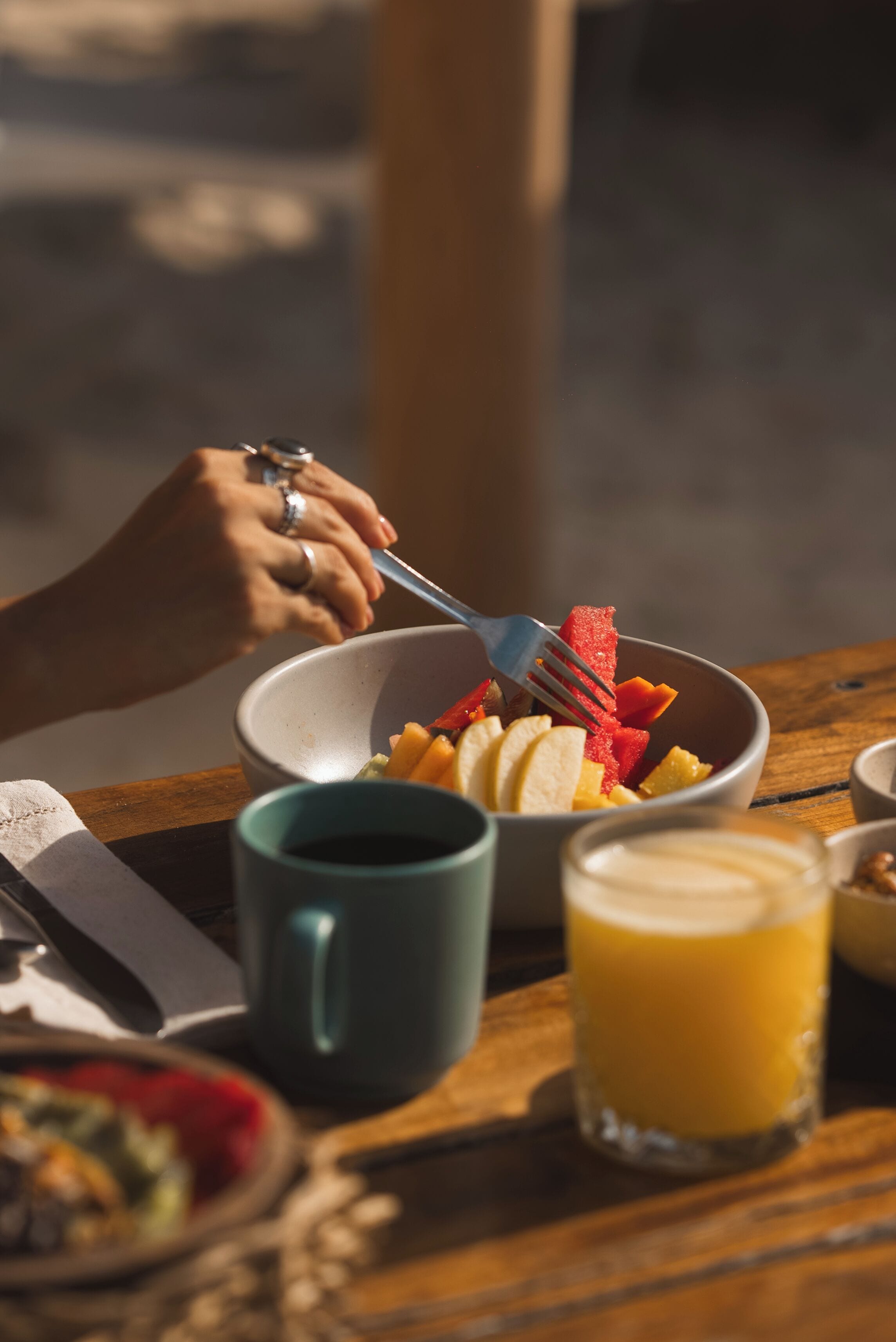 daily continental breakfast (usd 13 per person)