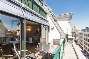 Cobertura, 4 quartos, vista para a cidade | Terraço/pátio