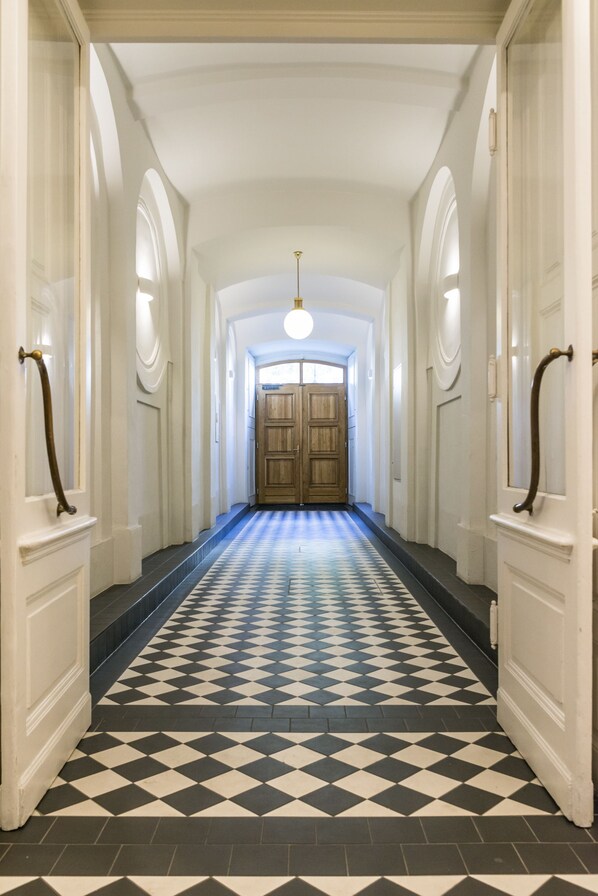 บริเวณประตูทางเข้า