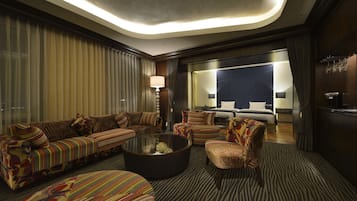 32-inch LED TV with digital channels, TV