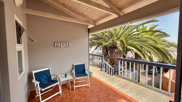 Perhehuone | Terassi/patio