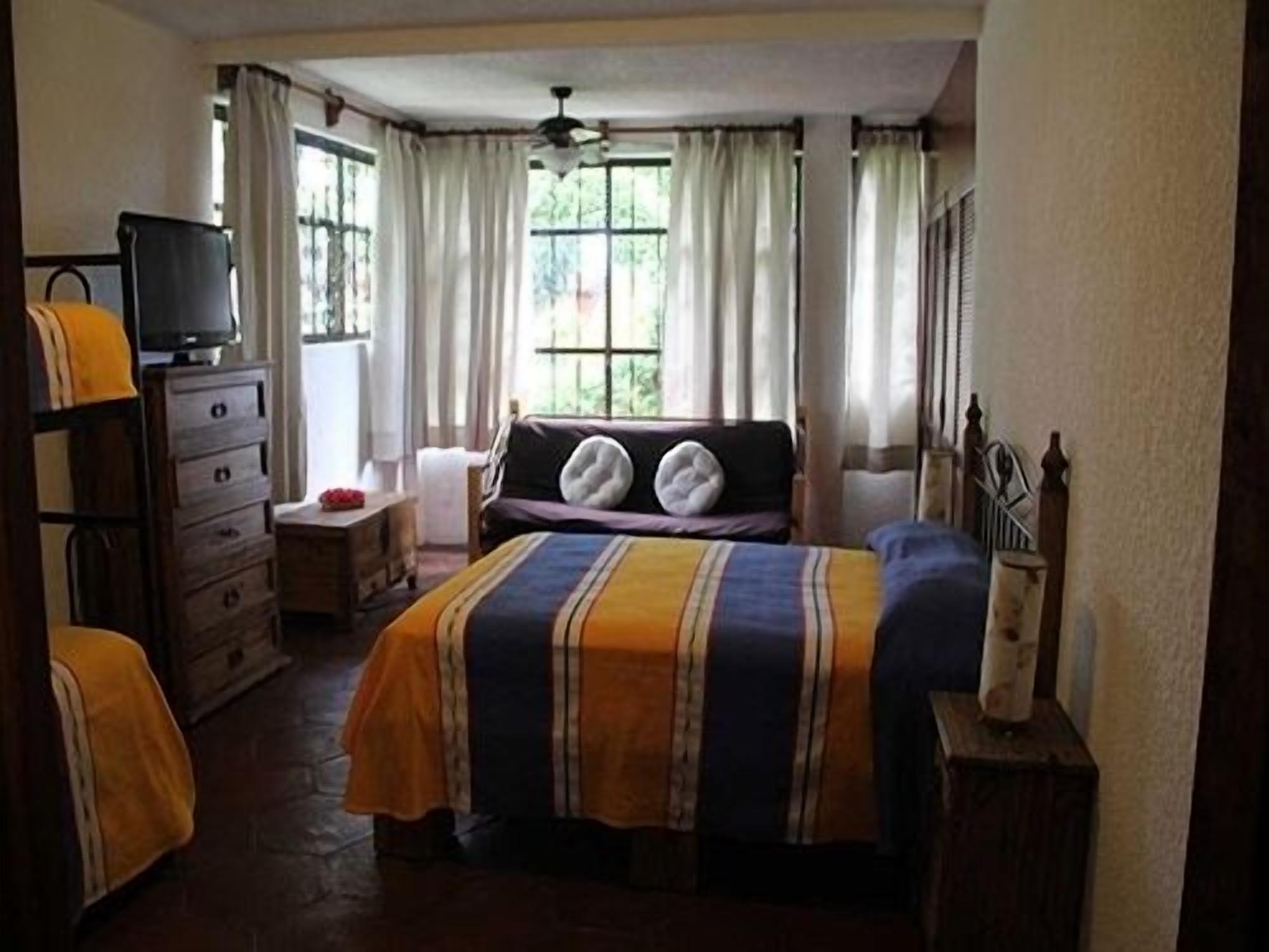 suite junior | minibar, in-room safe, blackout curtains, free cots/infant beds