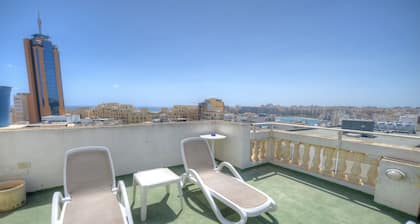 Allegro Hotel