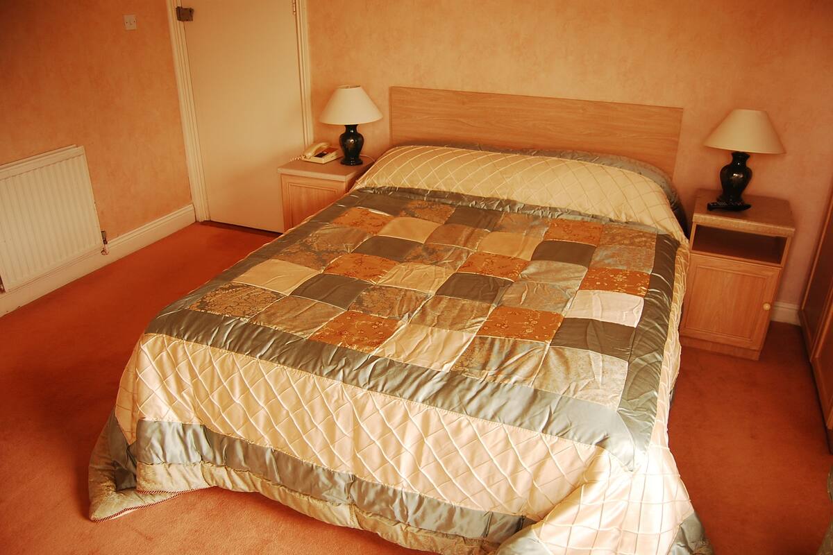 Double Room | Individually decorated, free cots/infant beds, free WiFi