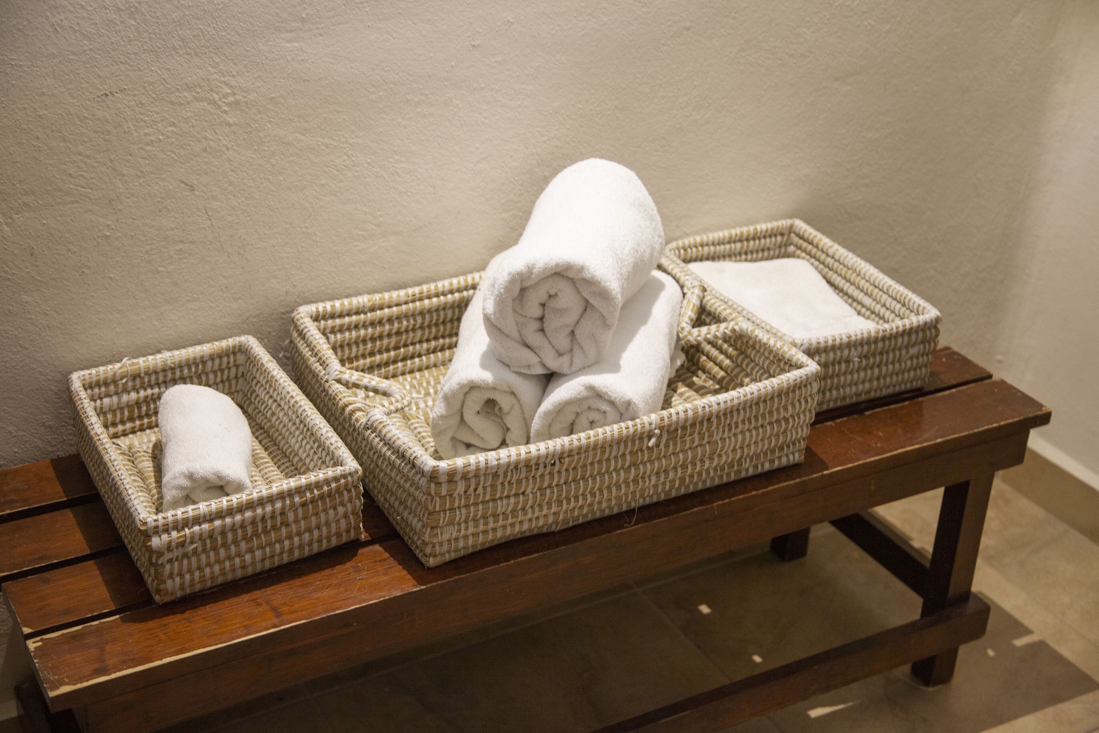 villa, kitchen, mountain view | bathroom | shower, free toiletries, hair dryer, towels