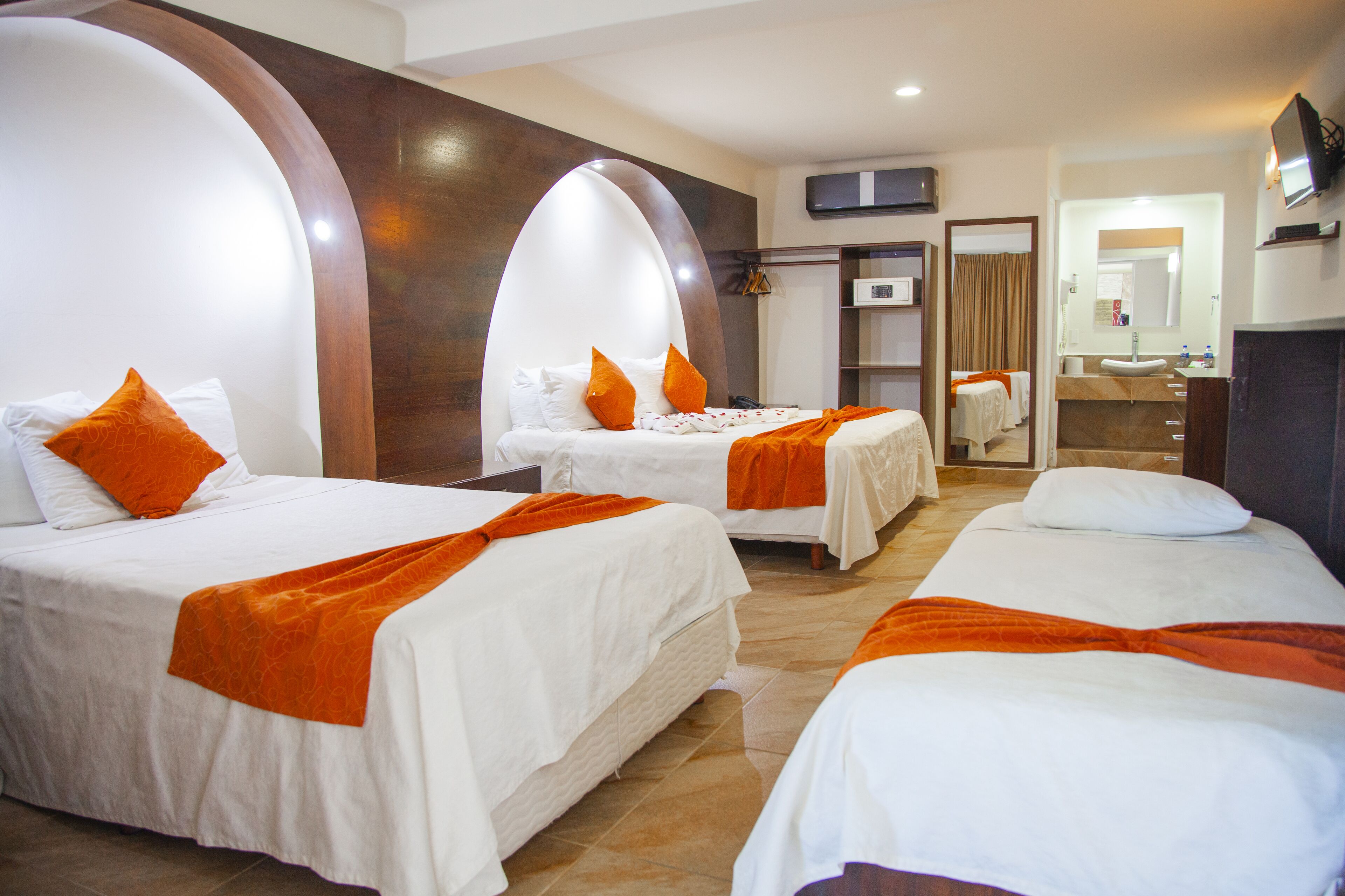 room (triple room) | in-room safe, desk, blackout curtains, iron/ironing board