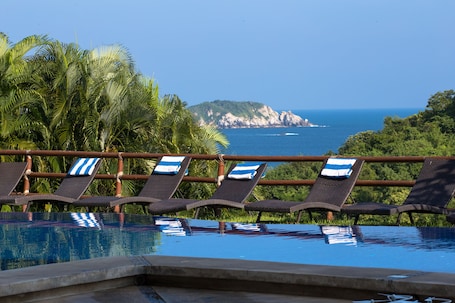 2 outdoor pools, open 8:00 AM to 10:00 PM, sun loungers