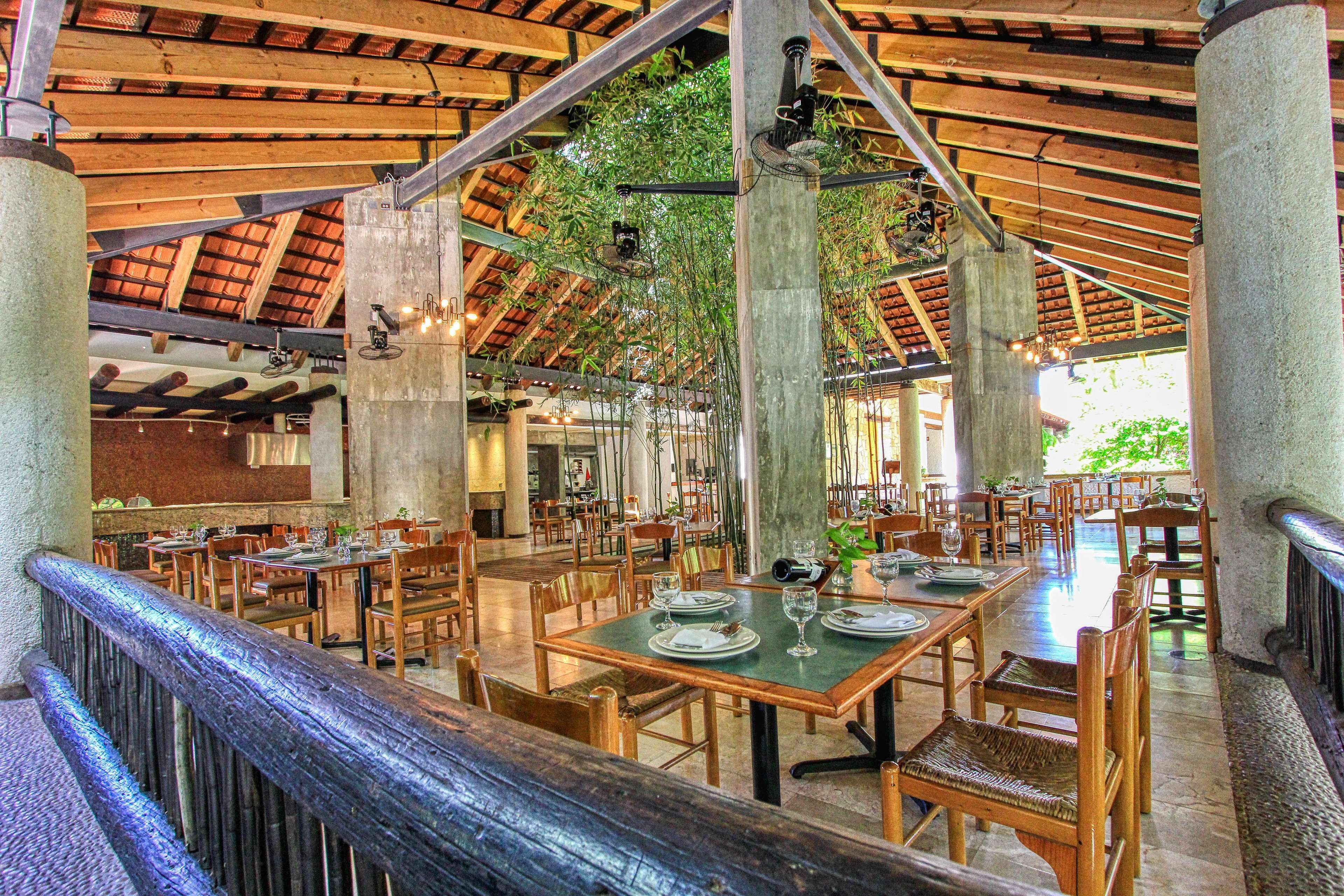 lunch, dinner served; mexican cuisine, pool views