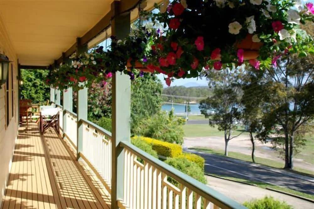 Riverview Boutique Motel