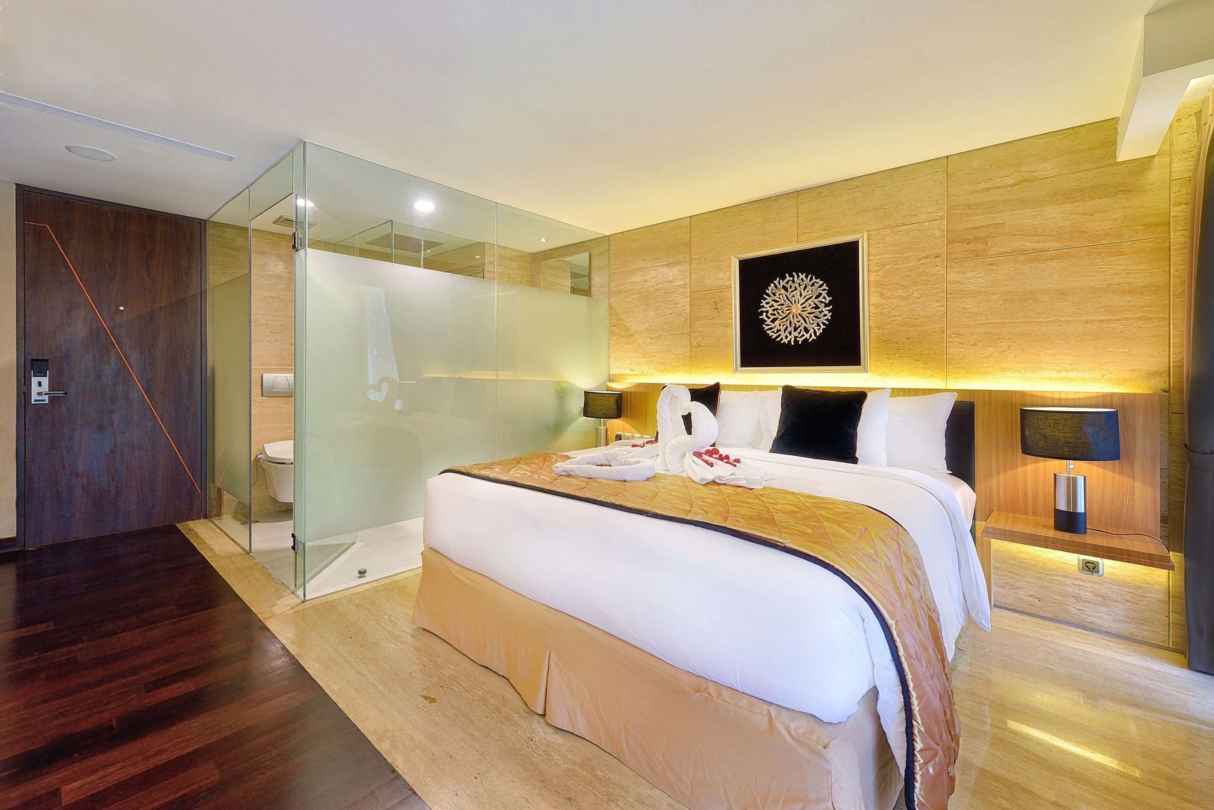 Select Comfort beds, minibar, in-room safe, desk