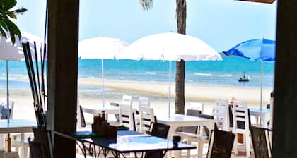 Sea Memories White Sand Beach Hotel