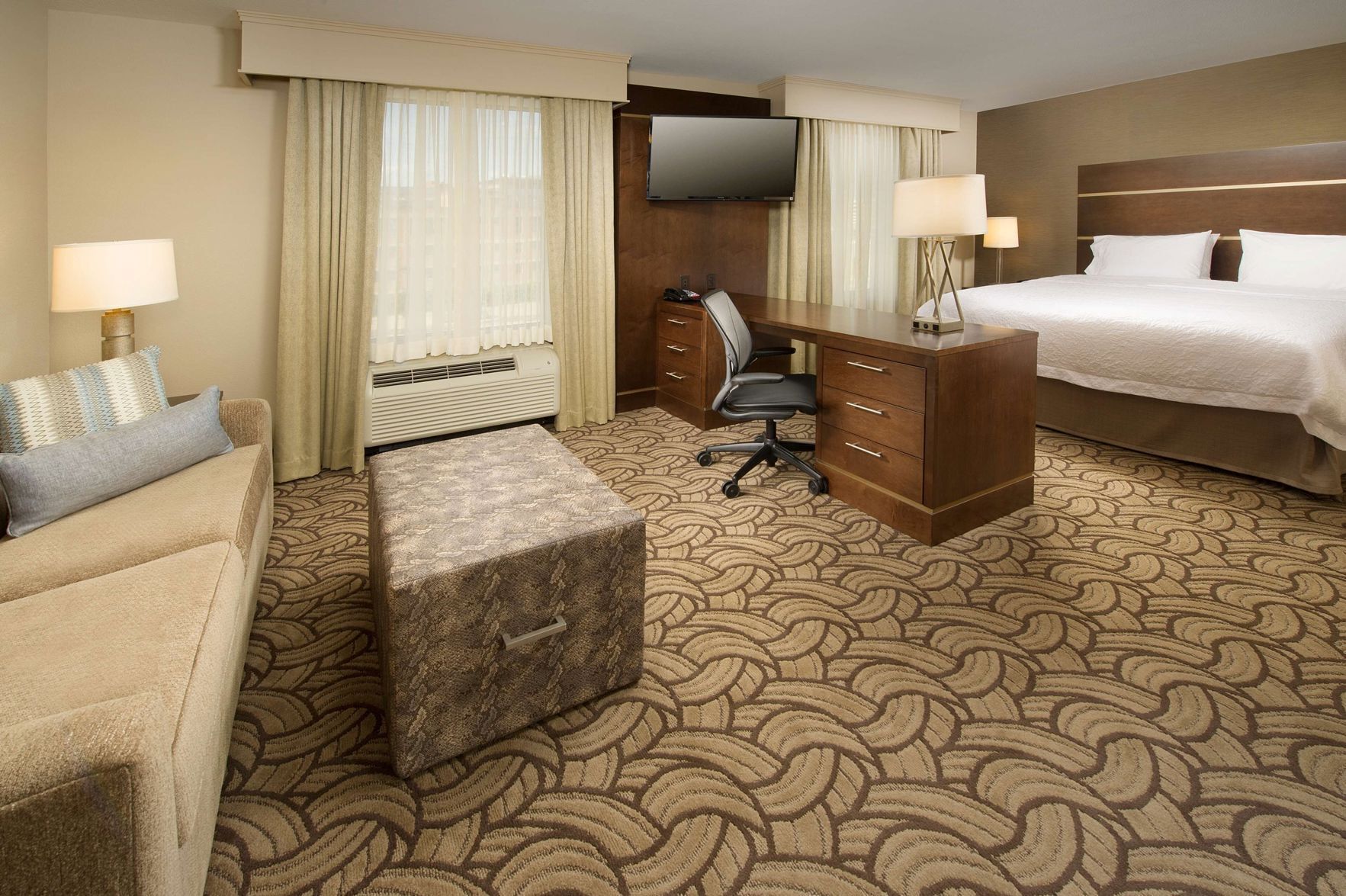 In-room safe, desk, blackout drapes, free cribs/infant beds