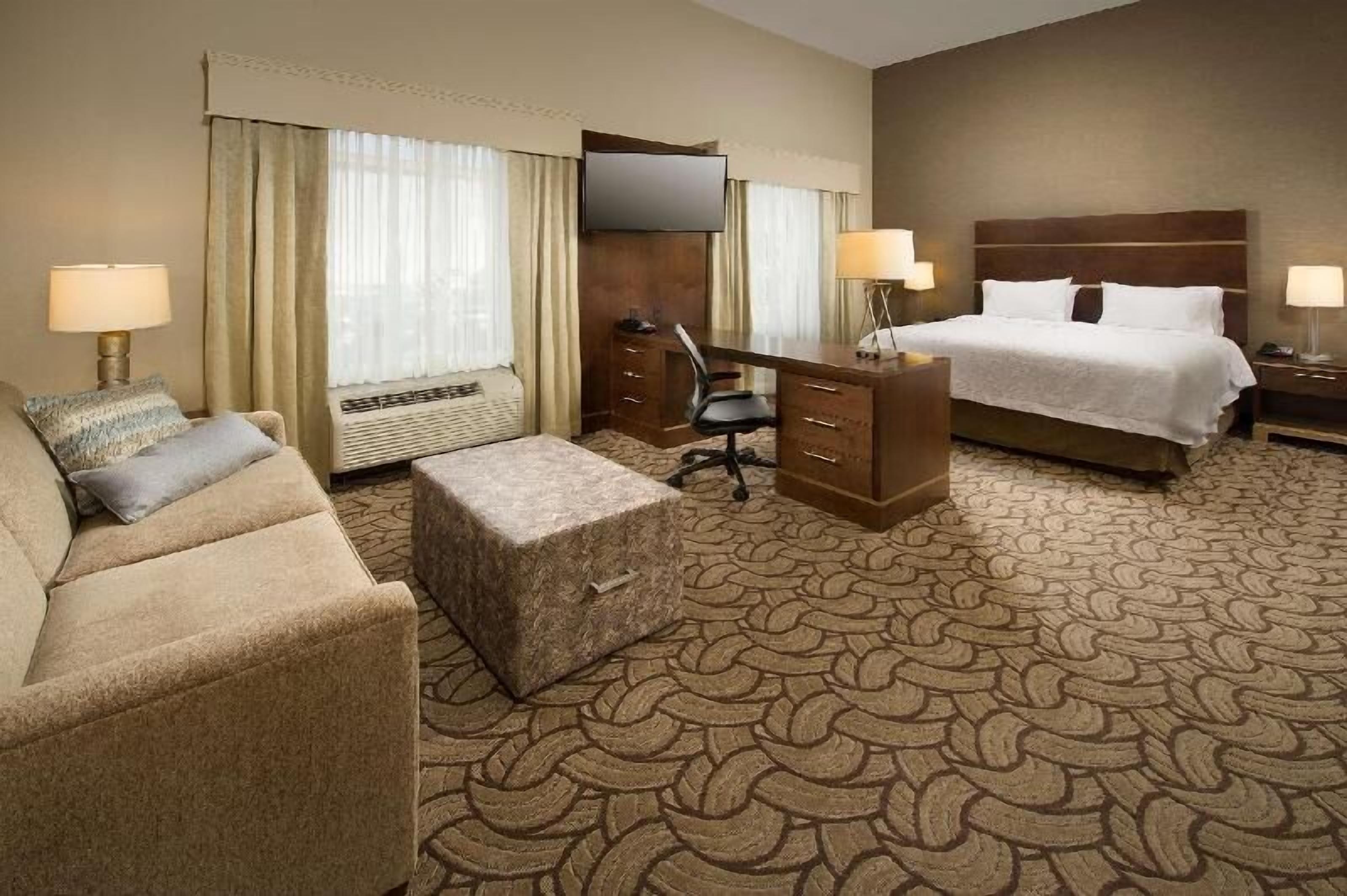 In-room safe, desk, blackout drapes, free cribs/infant beds