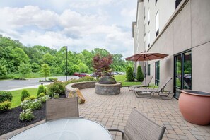 Garden - Hampton Inn Philadelphia/Voorhees (Voorhees)