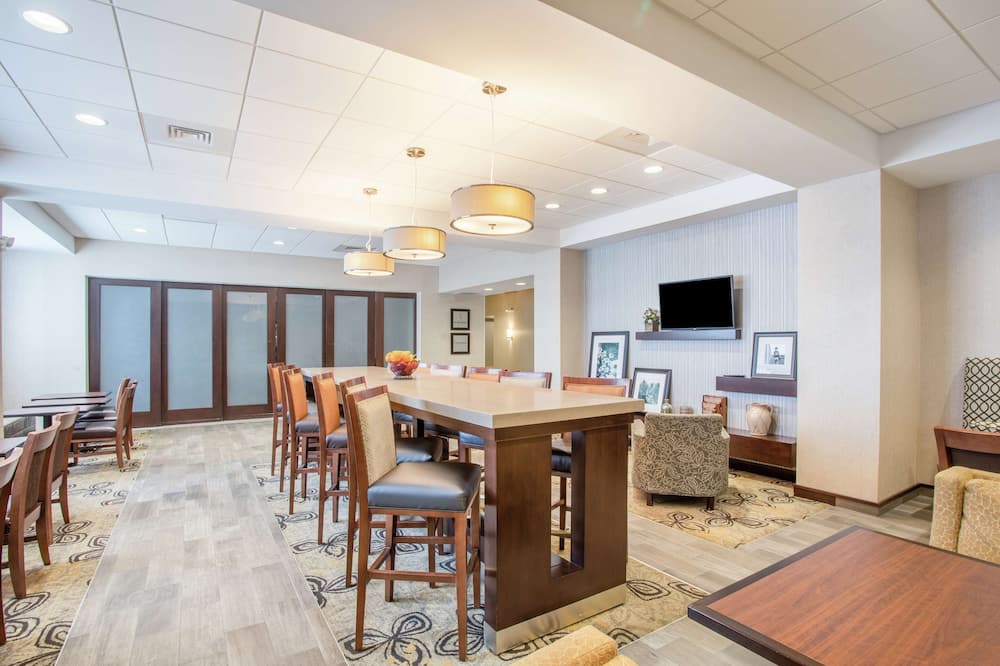 Hampton Inn Philadelphia/Voorhees