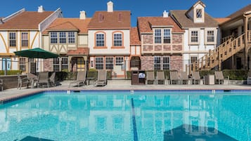 Piscina all'aperto