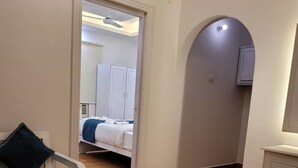 Executive Suites 1 BHK with Living Room - Lillywoods Highland Beach Resort (Candolim)