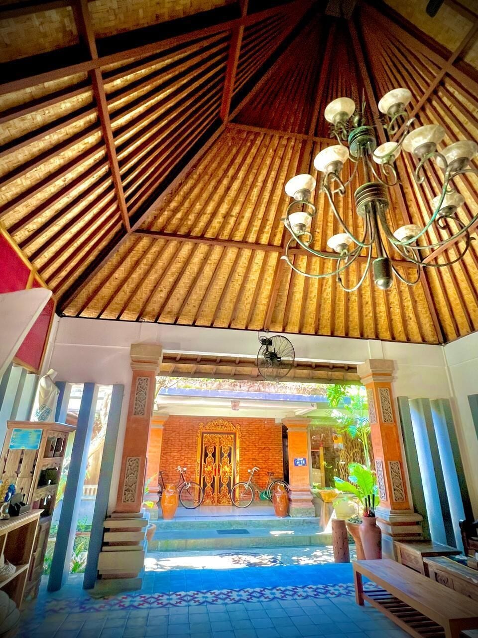 Mặt tiền nơi lưu trú