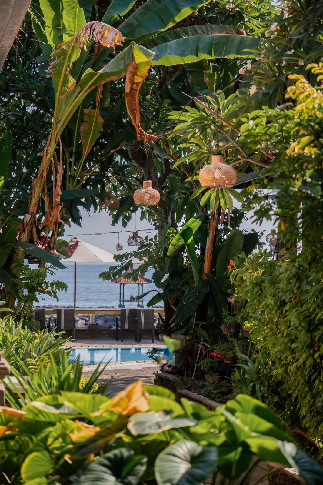 outdoor banquet area