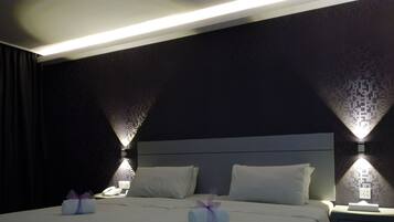 Minibar, in-room safe, desk, blackout curtains