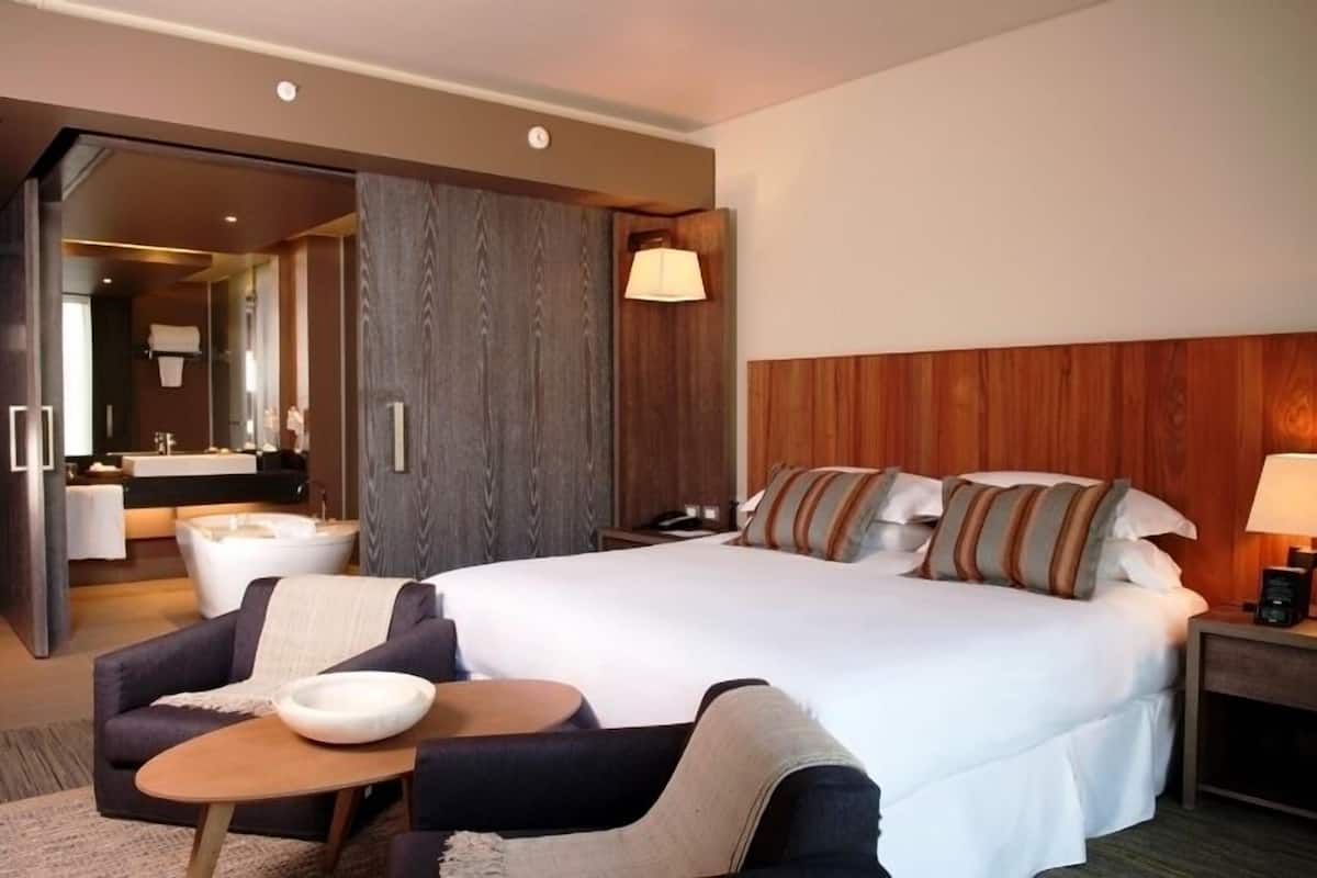 In-room safe, desk, free cots/infant beds, free WiFi