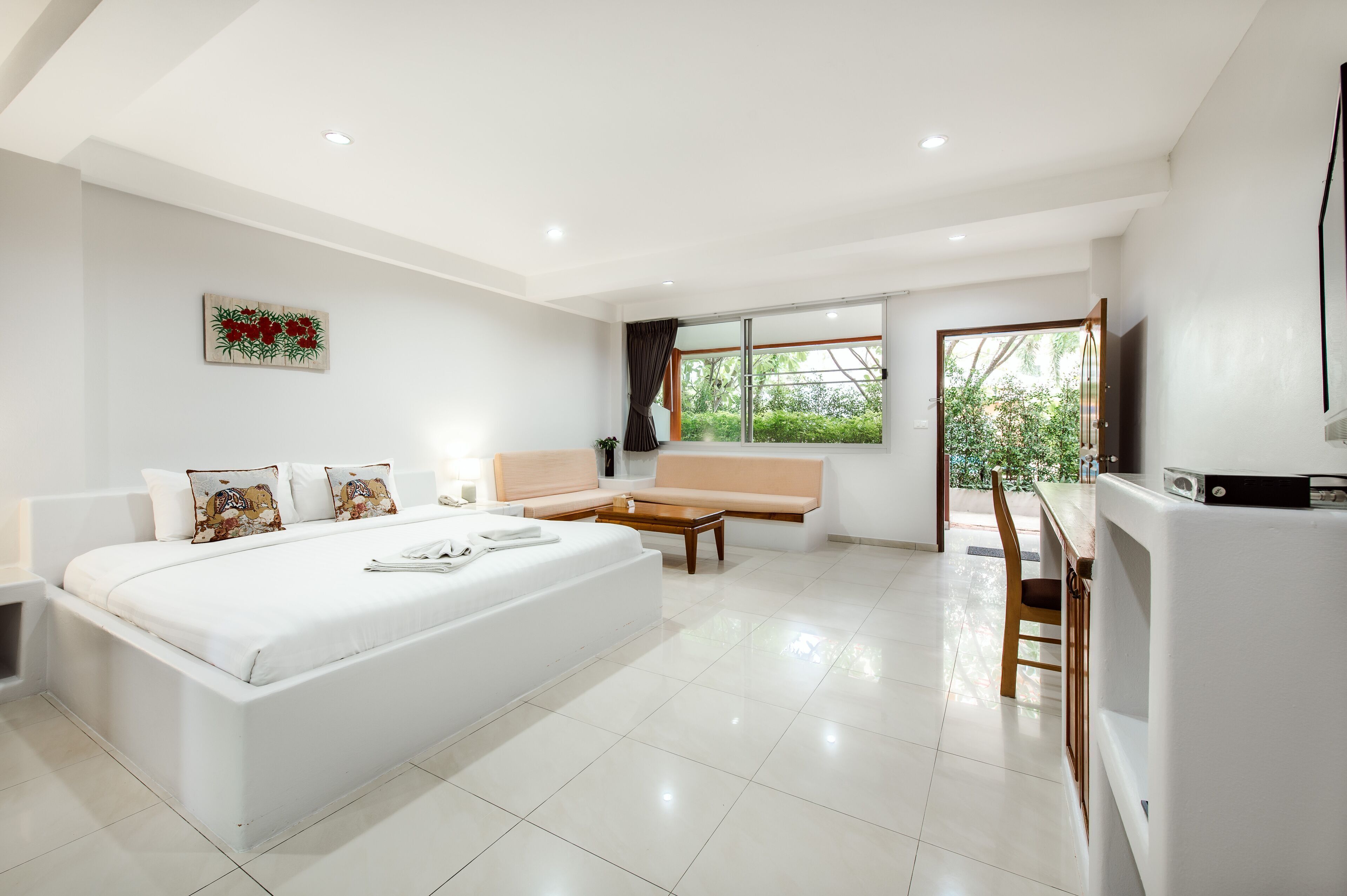 Minibar, in-room safe, desk, blackout curtains