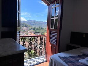 Minibar, free WiFi, bed sheets - Pousada Casa dos Contos (Ouro Preto)