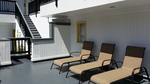 Sundeck - El Terado Terrace (Avalon)