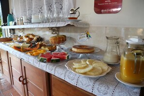 Frokostbuffé er inkludert hver dag