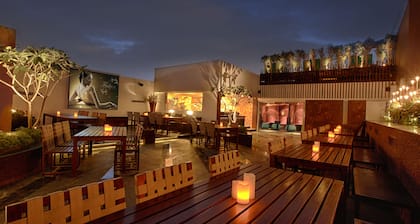 Levana Hotel
