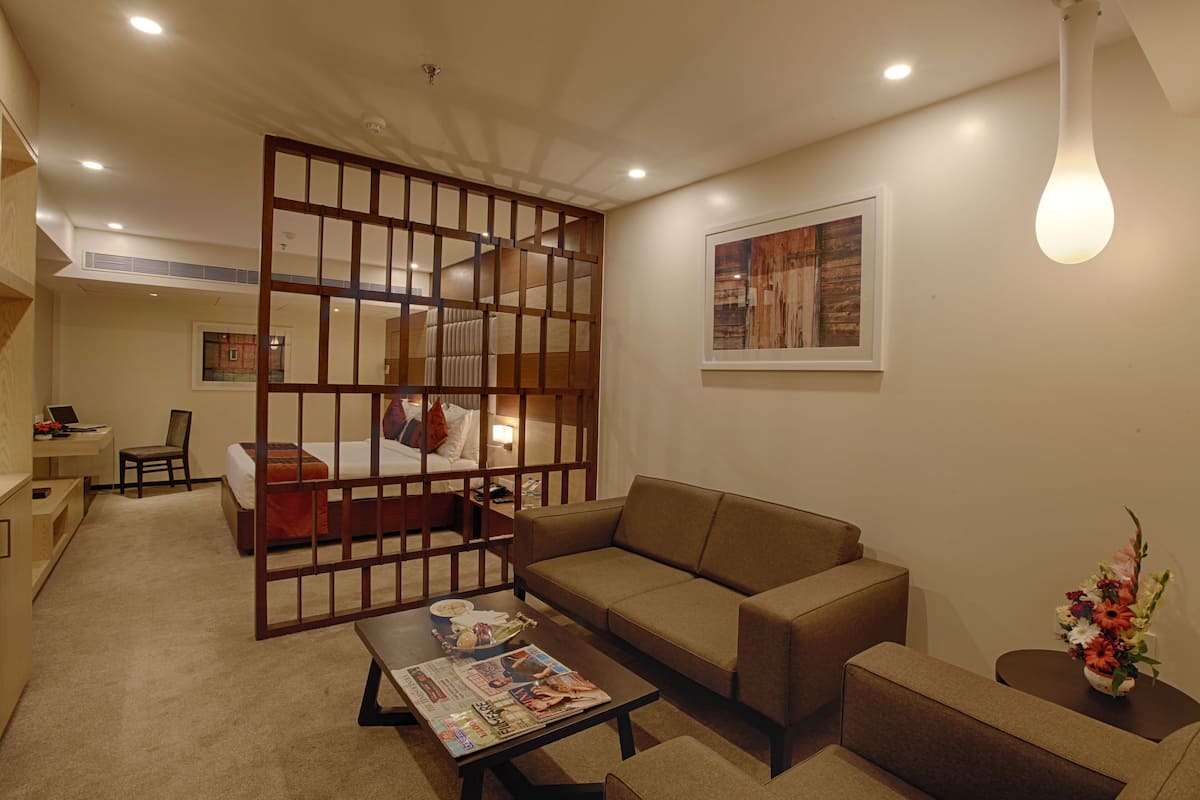 Junior Suite | Living area