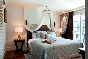 Minibar, in-room safe, blackout drapes, free cribs/infant beds