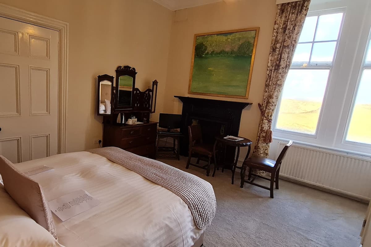 Classic Double Room with Sea View