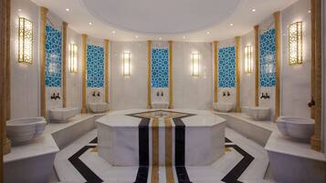 Couples treatment rooms, body scrubs, facials, massages