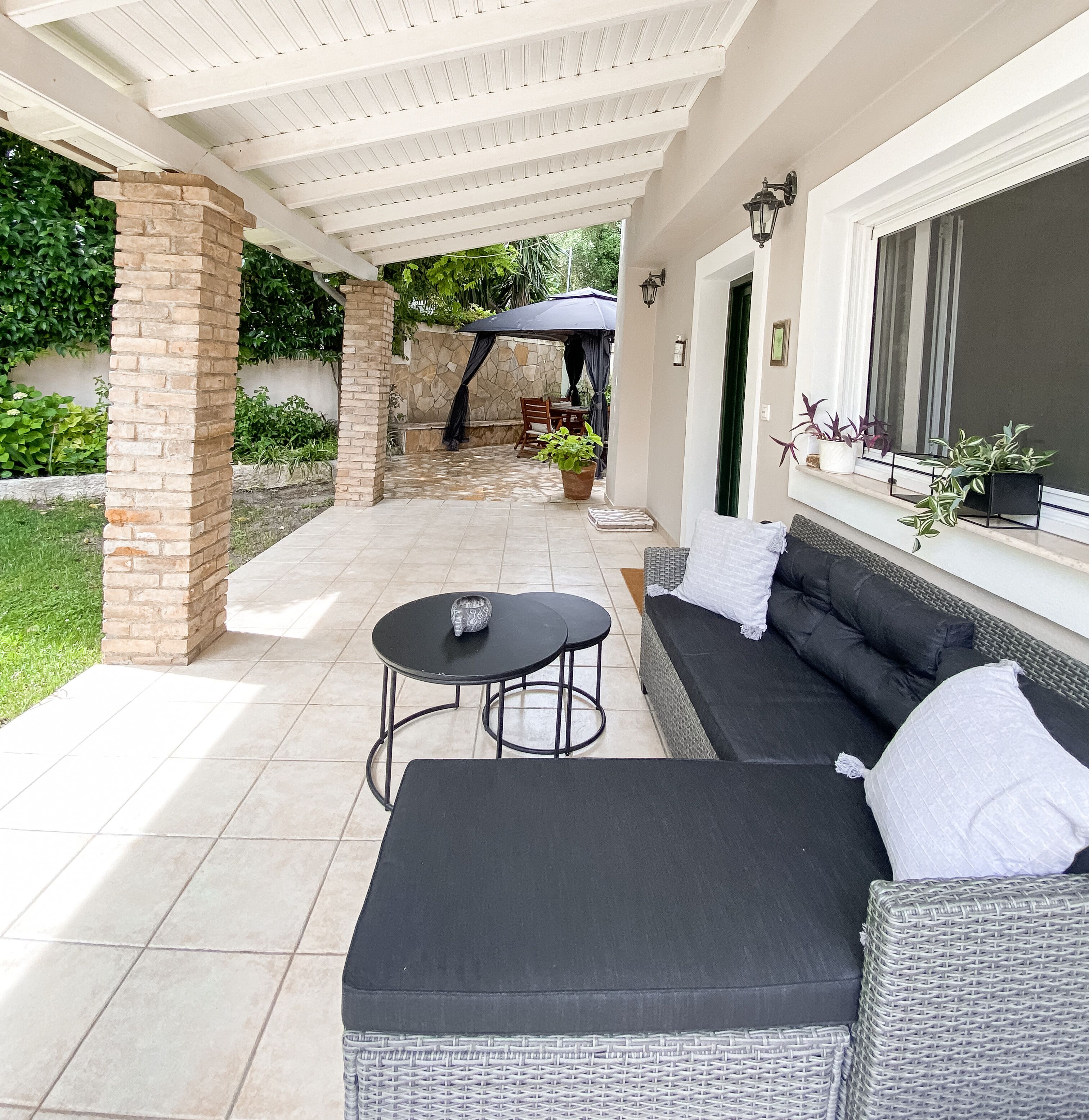 独立别墅, 2 间卧室, 露台, 花园 | 起居区