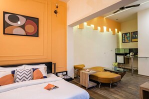Luxury Suite, 1 Bedroom, Private Bathroom | Minibar, soundproofing, free WiFi, bed sheets - Zostel Delhi (New Delhi)