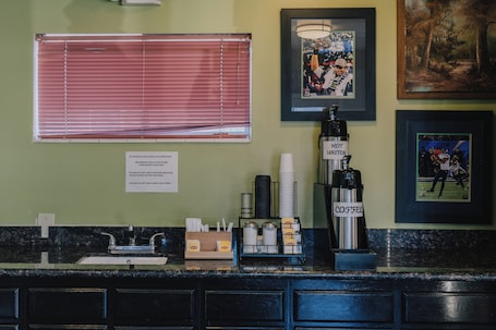Coffee service. La Hacienda Motel
