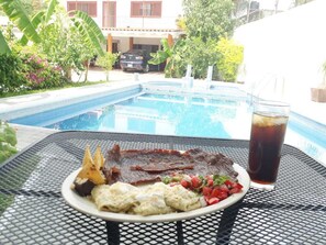 Breakfast and lunch served, Mexican cuisine