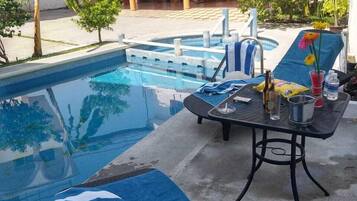 Alberca al aire libre